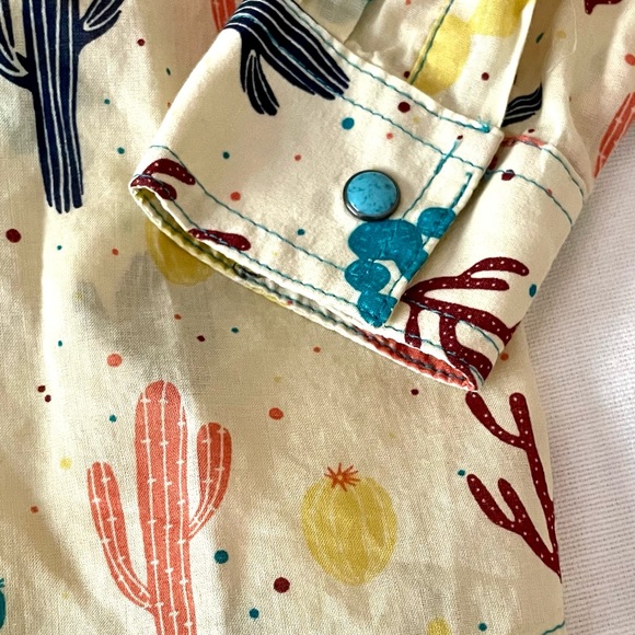 Wrangler Long Sleeve Western Shirt Snap Button Sz L 10 12 Girls Cactus Rodeo - Picture 2 of 7